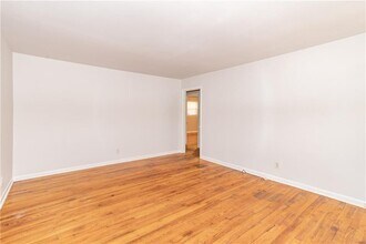 207 Buchanan Terrace in Decatur, GA - Building Photo - Building Photo