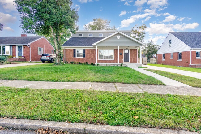 358 Sheridan Dr in Lexington, KY - Foto de edificio - Building Photo