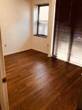 5607 Elmer St, Unit 105 in Pittsburgh, PA - Building Photo - Building Photo