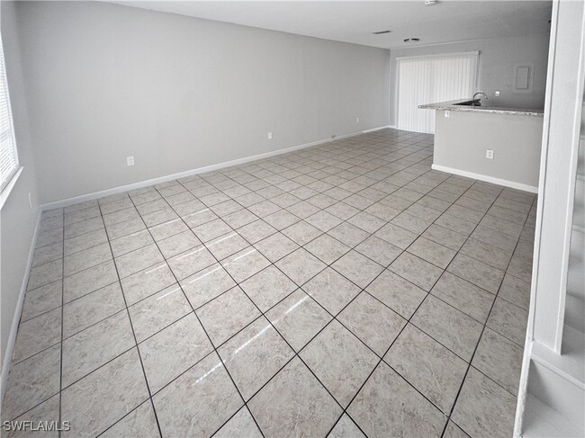 property at 6635 Warwick Cir
