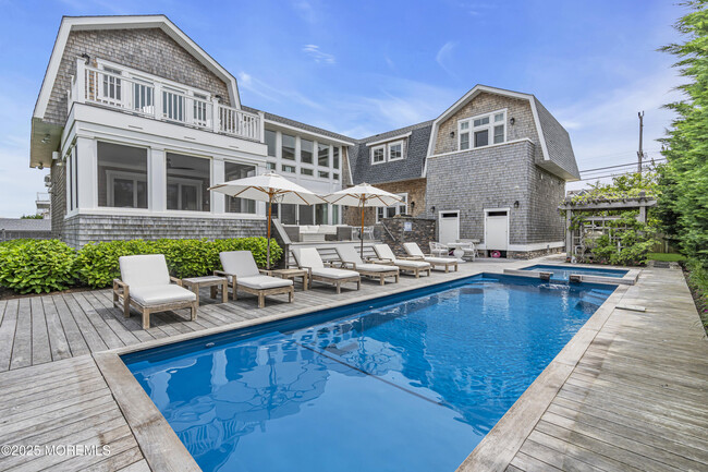 property at 135 NJ-35