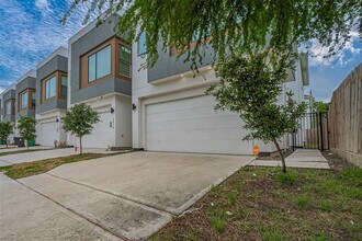 3510 Hadley St in Houston, TX - Building Photo - Building Photo