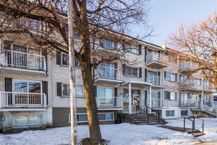 7840 des Ormeaux in Montréal, QC - Building Photo