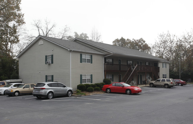 65 Old Haw Creek Apartments