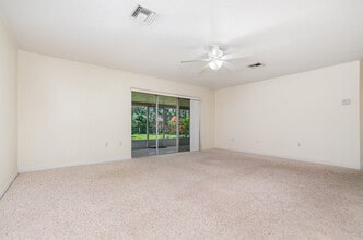 2101 Durham Ct in Mount Dora, FL - Building Photo - Building Photo