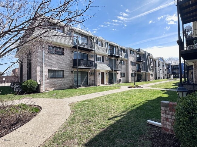 property at 8509 W Catherine Ave