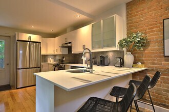 1853 Rue Panet in Montréal, QC - Building Photo - Building Photo