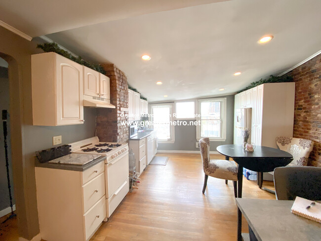 295 North St, Unit 295 in Boston, MA - Building Photo - Building Photo