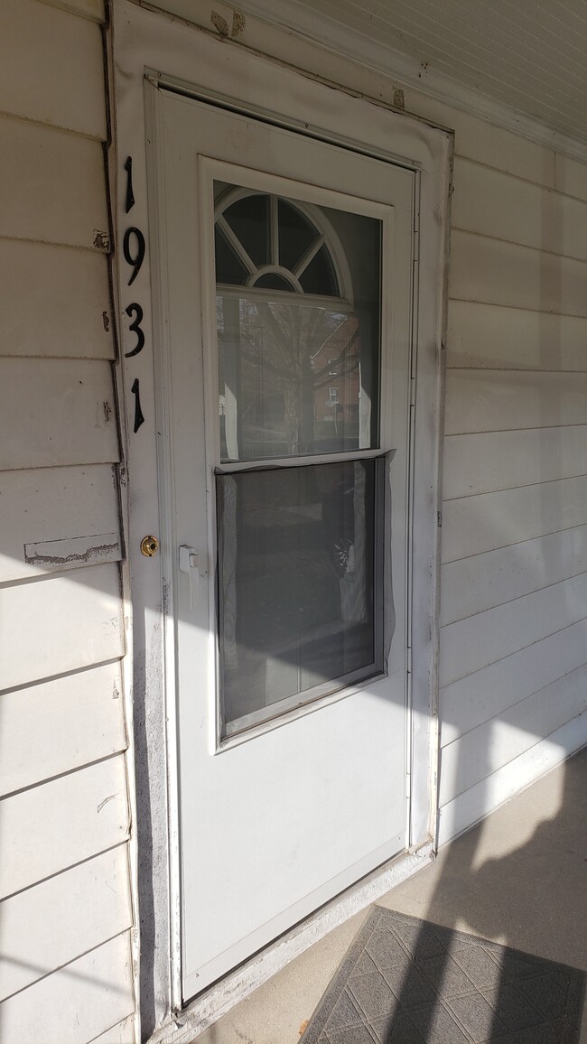property at 1931 Alvin St