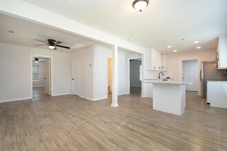 309 Buhler Dr in Garland, TX - Building Photo - Building Photo