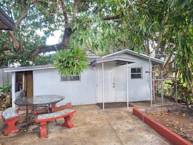 property at 605 SW 24th Ave