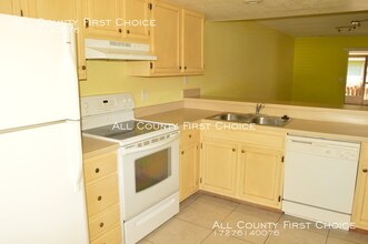 7360 Ulmerton Rd-Unit -10-B in Largo, FL - Building Photo - Building Photo