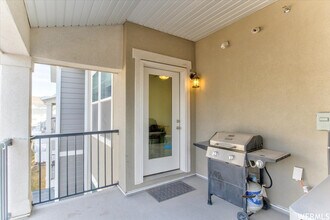 1776 W Newcastle Ln in Saratoga Springs, UT - Building Photo - Building Photo