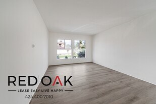 3366 W 83rd St, Unit 3366 in Inglewood, CA - Building Photo