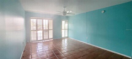 4900 38th Way S in St. Petersburg, FL - Building Photo - Building Photo