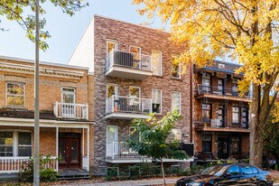 1700 Galt Rue in Montréal, QC - Building Photo