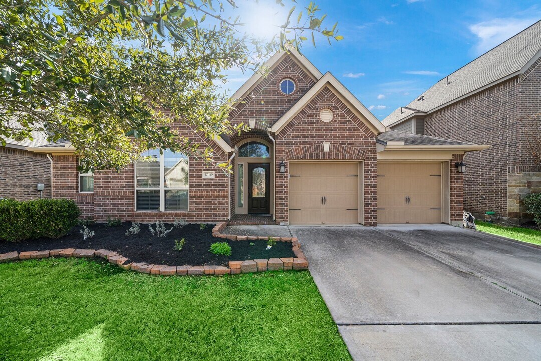 17119 Kildonan Ct in Richmond, TX - Building Photo