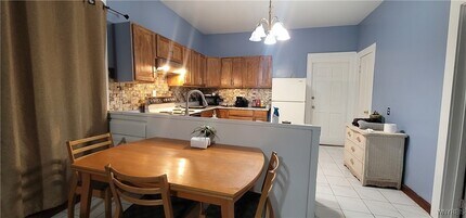 79 Walden Ave in Buffalo, NY - Building Photo - Building Photo