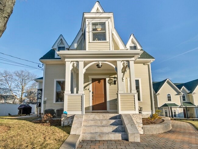 property at 50 Rowe St