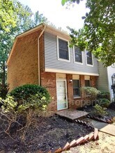 8218 Knights Bridge Rd in Charlotte, NC - Building Photo - Building Photo