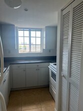 Flagler Apartments in Miami, FL - Building Photo - Building Photo