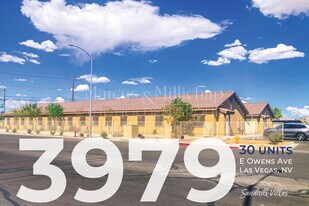 Sandhill Apartments in Las Vegas, NV - Building Photo