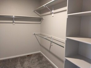 402 Skyraider Way in Fort Collins, CO - Building Photo - Building Photo