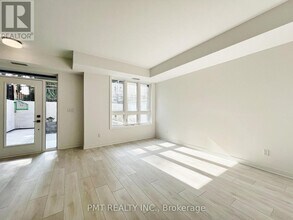 4045 Hickory Dr in Mississauga, ON - Building Photo - Building Photo