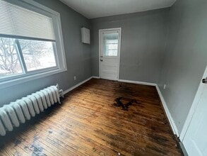 2356 N Thomas Ave in Minneapolis, MN - Building Photo - Building Photo