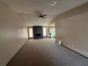 8212 N 118th E Ave in Owasso, OK - Building Photo - Building Photo