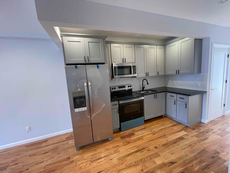 442 Fountain Ave-Unit -3 in Brooklyn, NY - Building Photo