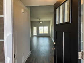 209 Gwinnett Dr in Madison, AL - Foto de edificio - Building Photo
