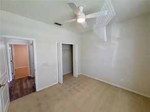 4652 56th Terrace E in Bradenton, FL - Building Photo - Building Photo