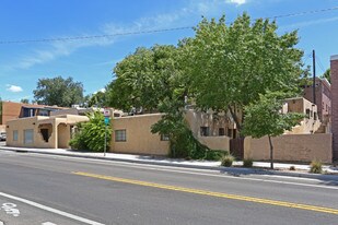 1310 Dr Martin Luther King Jr Ave NE in Albuquerque, NM - Building Photo