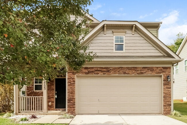 property at 11723 Sweetbriar Ridge Dr
