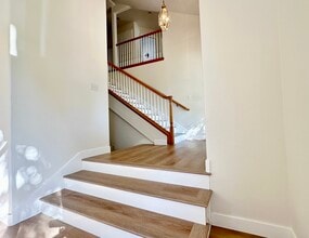 7476 Hanna St in Gilroy, CA - Building Photo - Building Photo