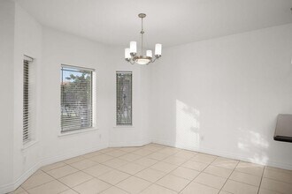 3003 S L Ln in McAllen, TX - Building Photo - Building Photo