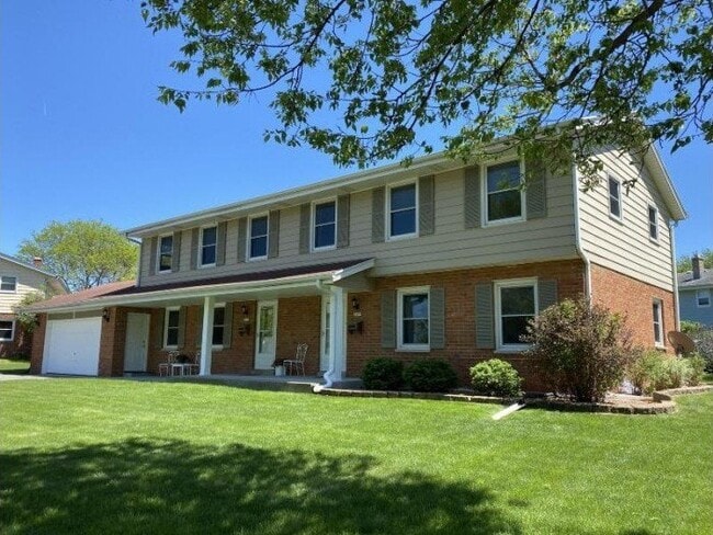 property at 5499 Rainbow Dr