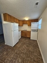 1104-1106 S Grand Dr in Moses Lake, WA - Building Photo - Building Photo