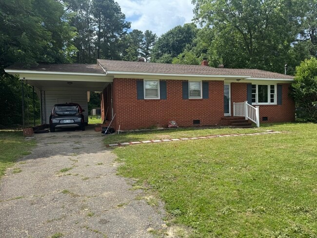 property at 730 Tupelo Cir