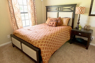 City Edge Flats in Murfreesboro, TN - Foto de edificio - Building Photo