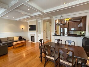 1330 Sanchez St in San Francisco, CA - Building Photo - Building Photo