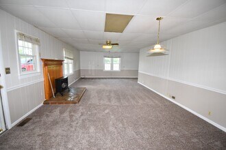 4246 Old Hwy 48 in Southside, TN - Building Photo - Building Photo