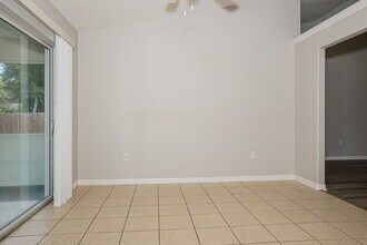 7180 Mauna Loa Blvd in Sarasota, FL - Building Photo - Building Photo