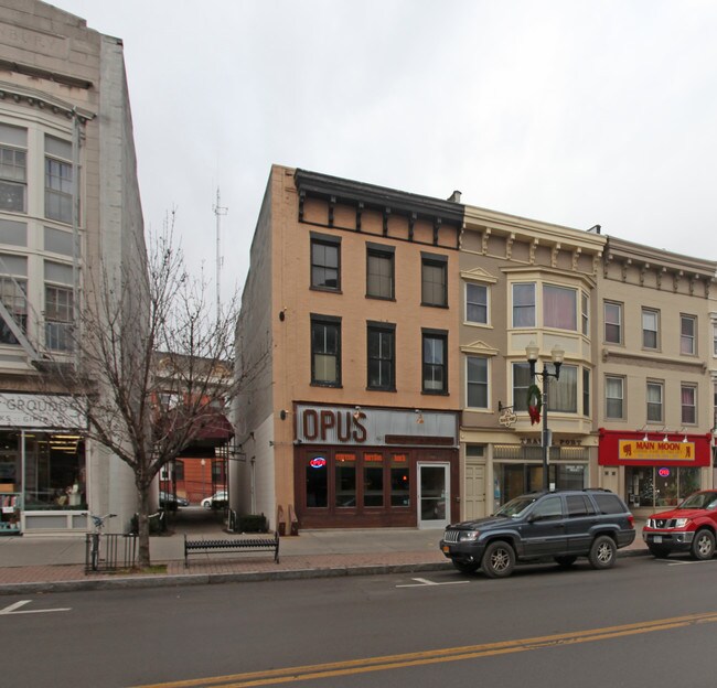 486 Exchange St