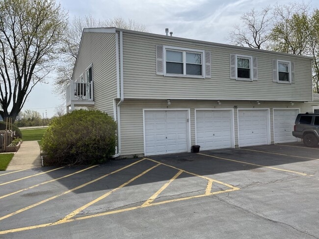 195 Thomas Ct