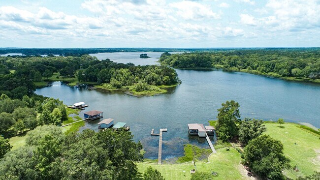 16640 Quiet Bay Dr in Tyler, TX - Building Photo - Building Photo