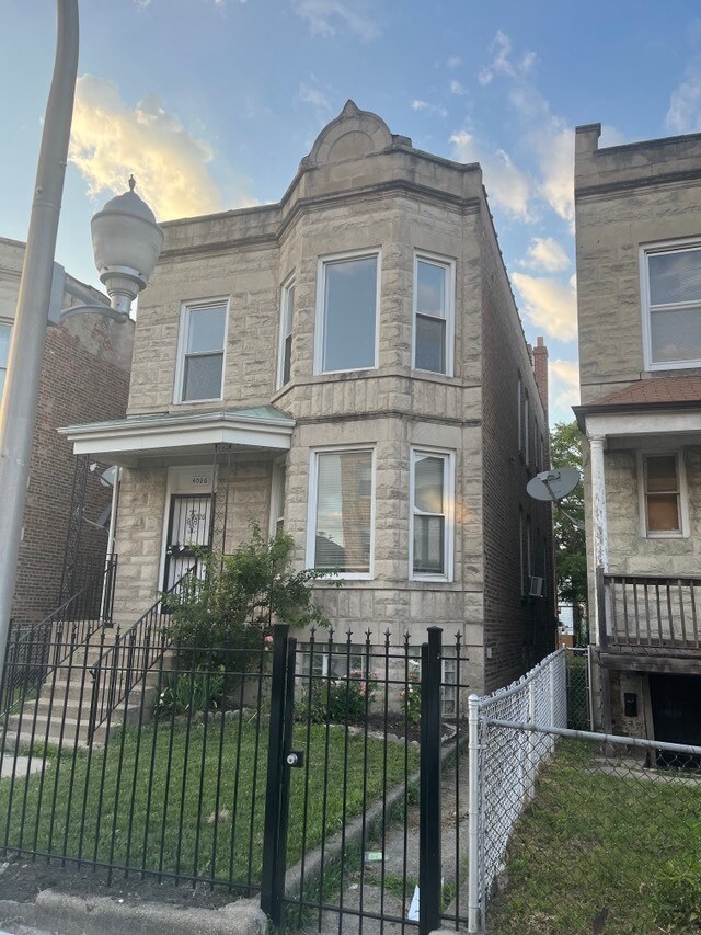 property at 4026 W 21st Pl