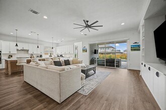 8308 Orizzonte St in Austin, TX - Building Photo - Building Photo