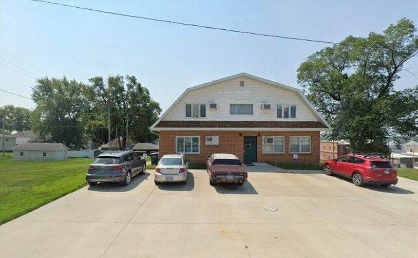 6-plex in Carson, IA - Building Photo